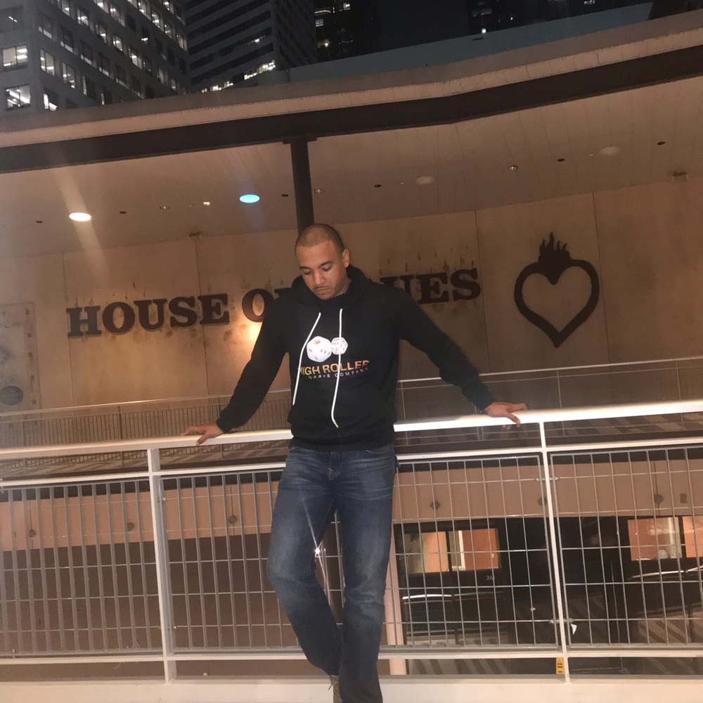 Meet your Posher, Elijah